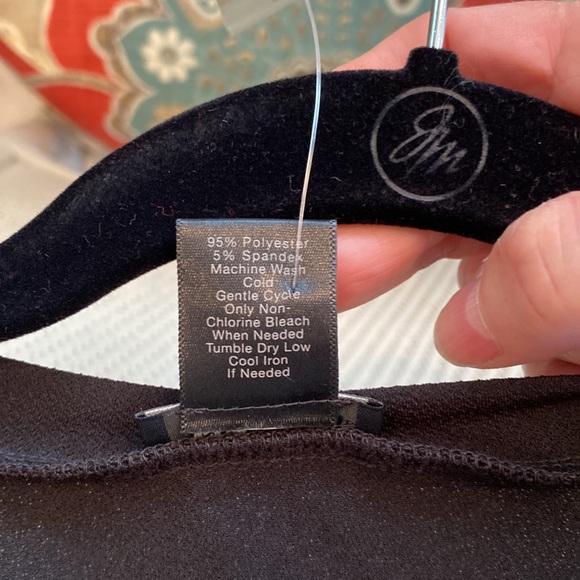 3/4 sleeve pleated neck top, new with tags - Picture 4 of 4